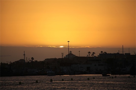 老师新年寄语幼儿园简短 【老师新年祝福语幼儿园】