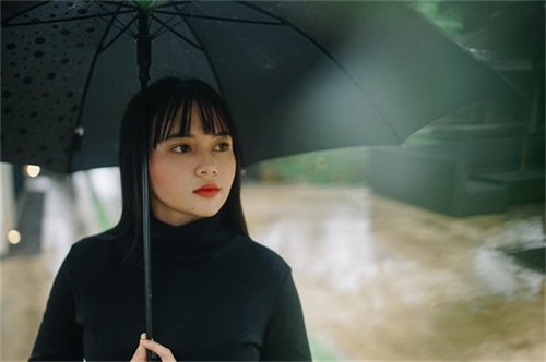关于下雨的古诗 描写下雨的唯美诗句